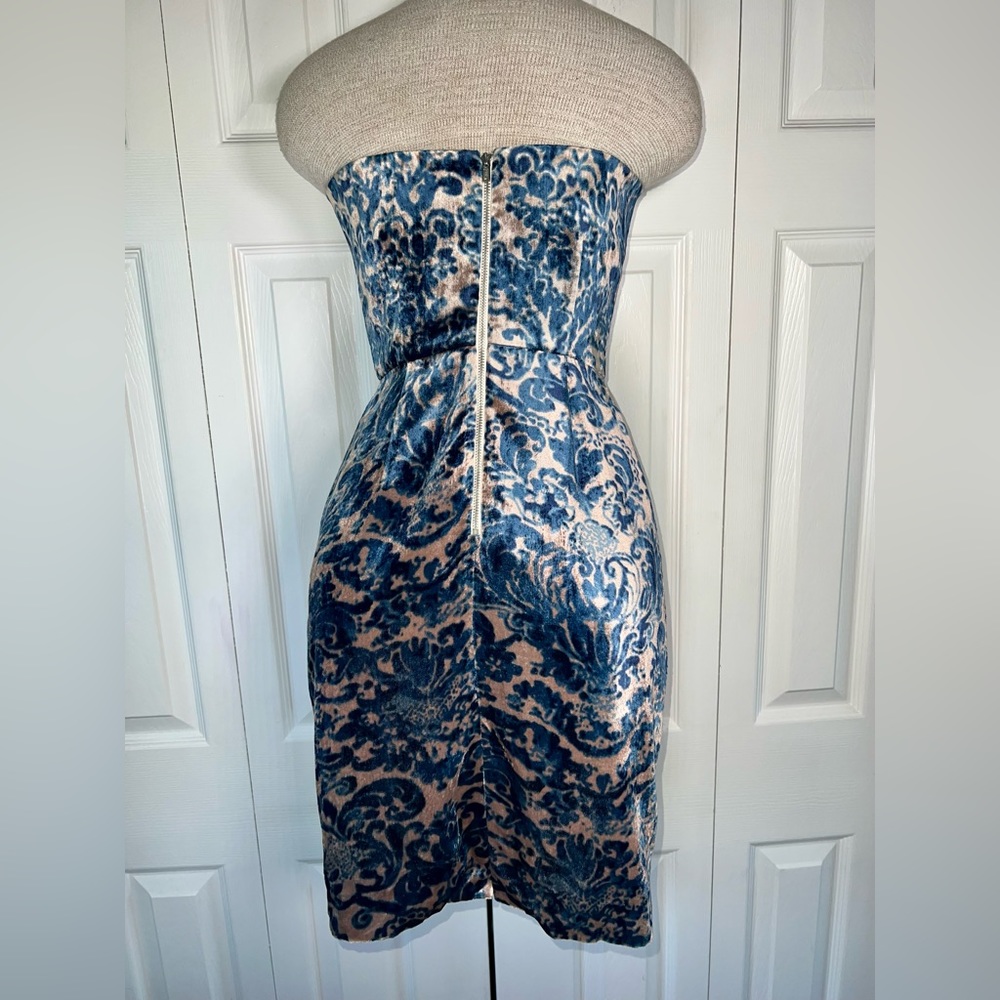 Anthro velvet strapless pleat detail dress pink/blue Sz 2P - Picture 6 of 13